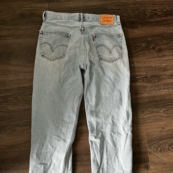 Levi’s 550 Straight Leg Jeans - Picture 2 of 2